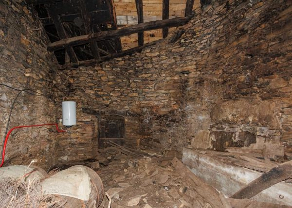 Asturias, Ibias, casa rural, extension bajo 1