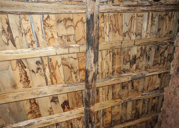 Asturias Ibias, casa de campoprincipal, techo nuevo 2