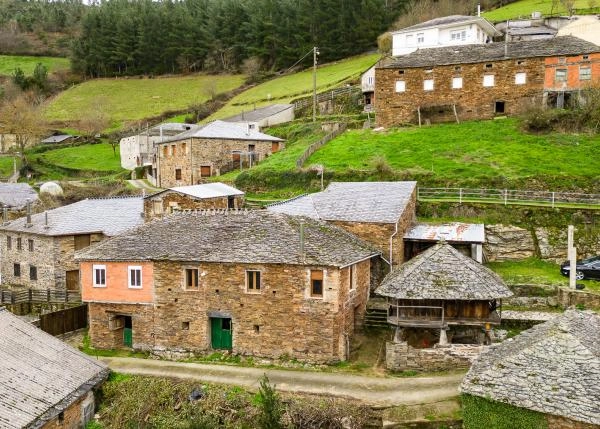 Asturias, Ibias, rural house arial view 1