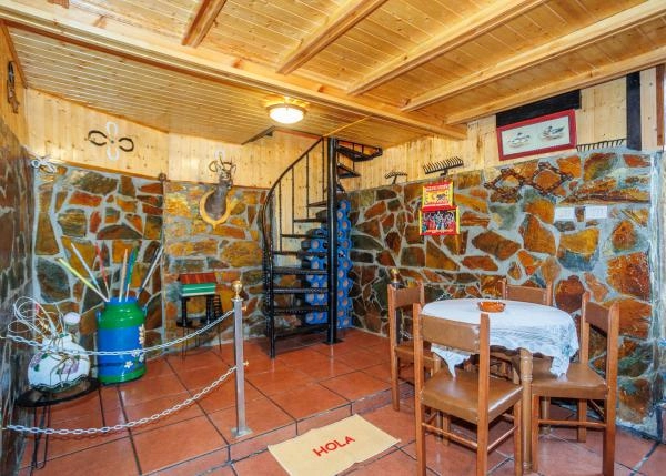 Galicia, Lugo, Taboada, casa de campo, escalera 