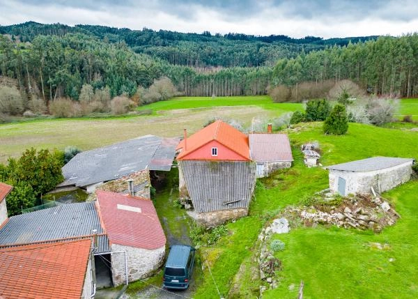 Galicia, La Coruña, Irixoa, country house, arial view 7