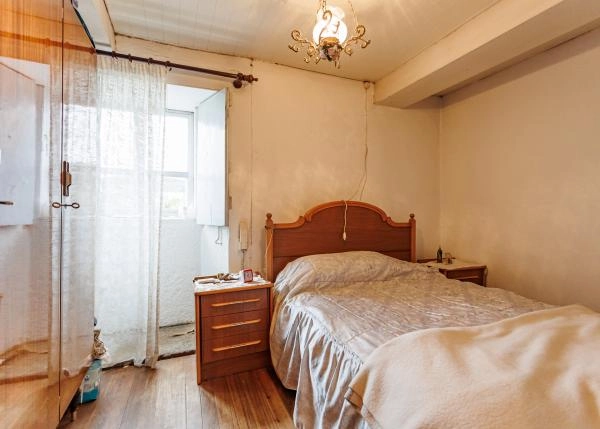 Galicia, La Coruña, Irixoa country house, bedroom