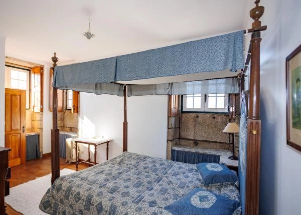  Portugal, Viana do Castelo, country house, Torre bedroom 3