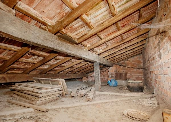 Galicia, Pontevedra, Vila de Cruces, Country house, attic