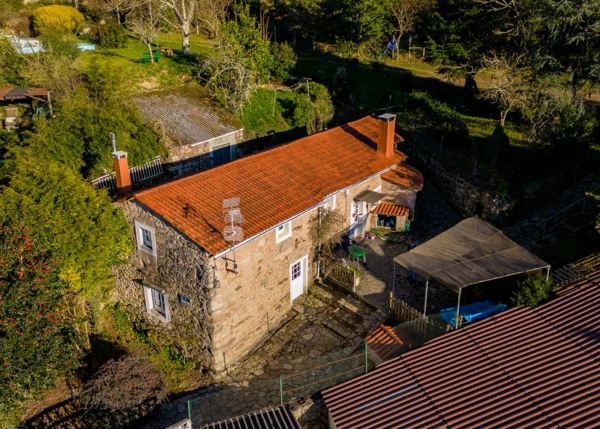 1666-Galicia, La Coruña, Rodeiro, Country house arial view 1