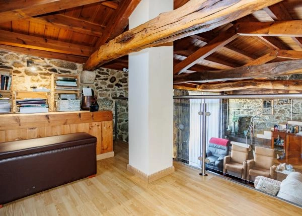 1676 Carballal Interior living room seen from office
