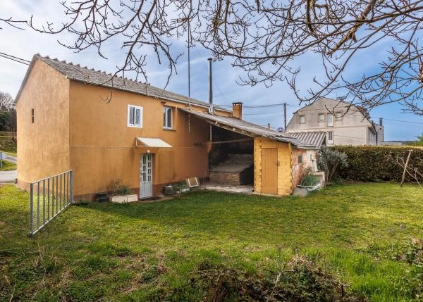 Galicia, Lugo, Vilalba, country house, back view 1