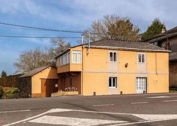 Galicia, Lugo,Vilalba, country house view from road