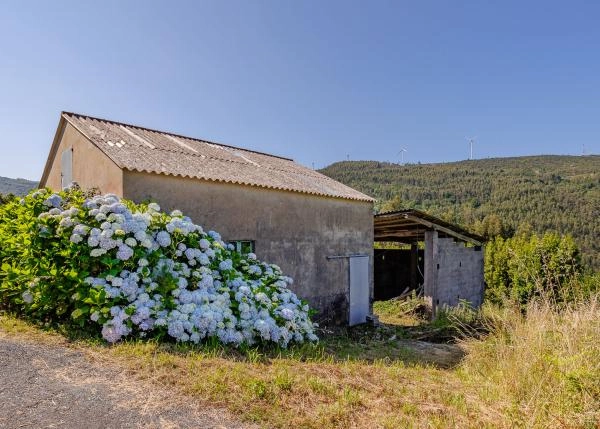 Galicia, La Coruña, SanSadurnino, country house, barn