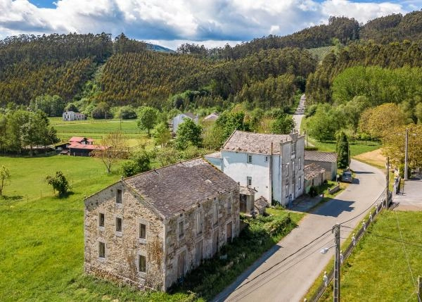 Galicia, Lugo, Valadouro, Country house, arial view 5