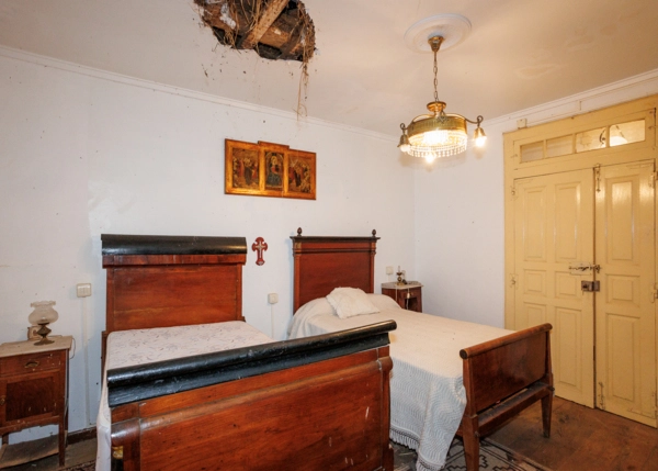 022-1753-6abb66a0066dc