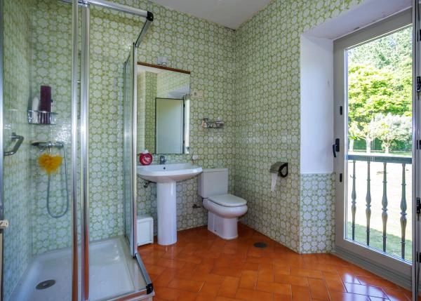 Galicia, la Coruña Touro, Country House,  bathroom 