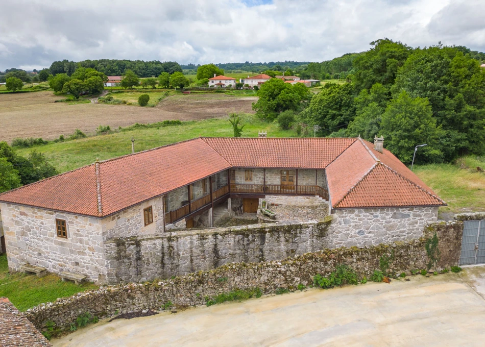  Galicia, Lugo, Taboada country house, arial view 2