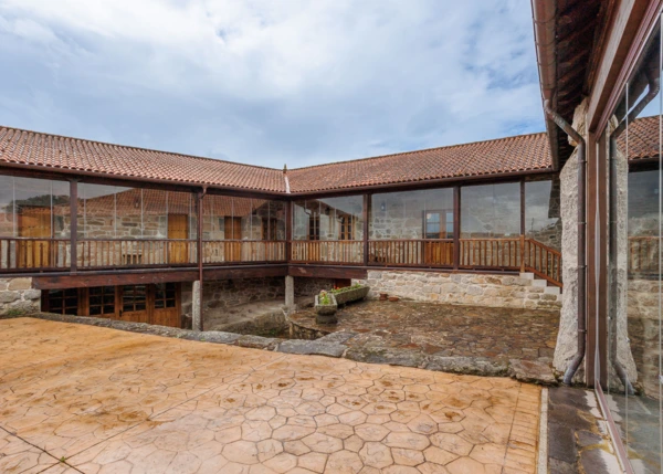 Galicia, Lugo, Taboada country house main patio