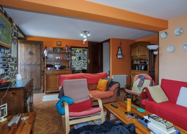 46-1795-66ea90ddb2c4c