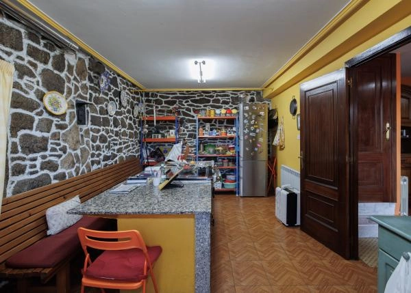 Galicia, Lugo, Guitiriz, kitchen 2