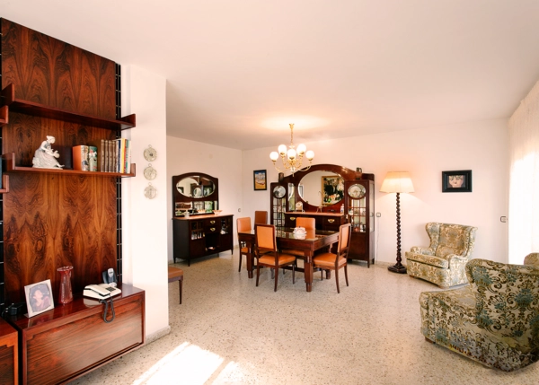 Leon Bierzo country house living dining room