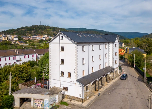 Leon, El Bierzo, Toreno, hotel, restaurant arial view