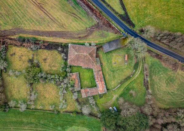 1896- Galicia, Lugo, Chantada casa rustica, vista area 2