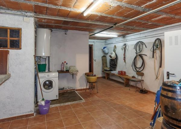 1897- Galicia, Rodeiro Pontevedra, chalet, garaje 2