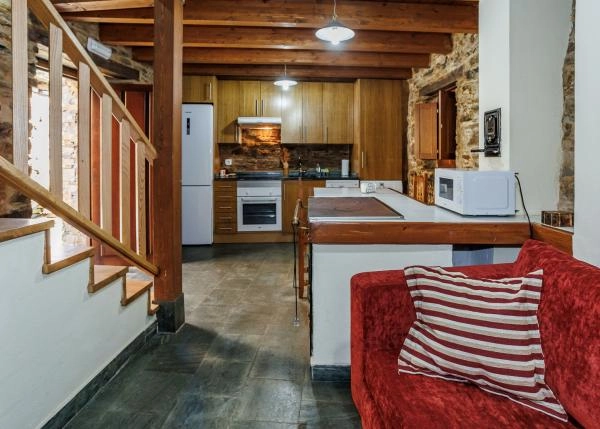 Galicia, Lugo, Pobre de Brollon, Pueblo, cocina 4