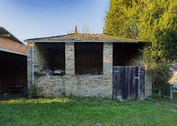  Galicia, Lugo, Begonte, casa de campo, pajae exterior