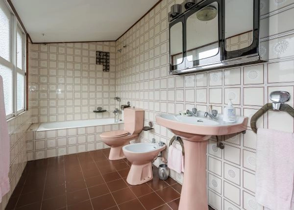 Galicia, Lugo, Guitiriz, casa de campo, baño 1