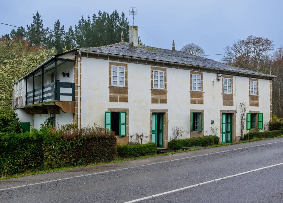  Galicia, Lugo, Guitiriz, casa de campo vista de calle