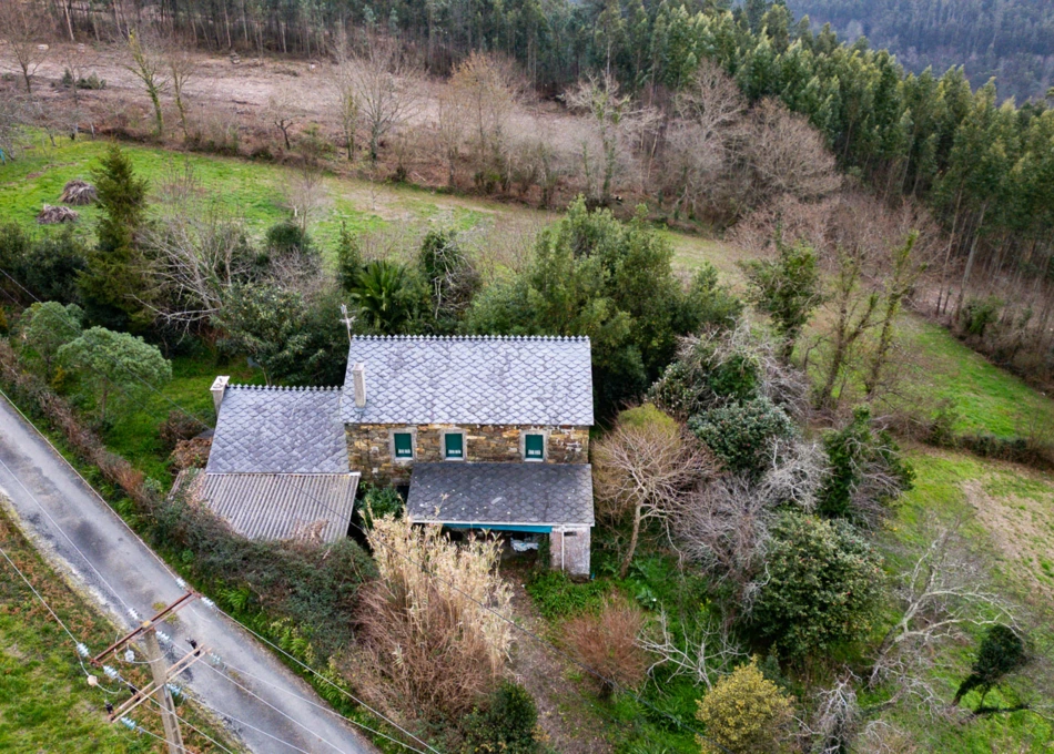  Galicia, Coruña, san Sadurniño, country house, arial view 1