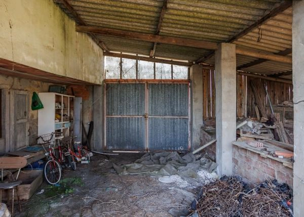 Galicia, Coruña, Ortiguiera, Country house, garage
