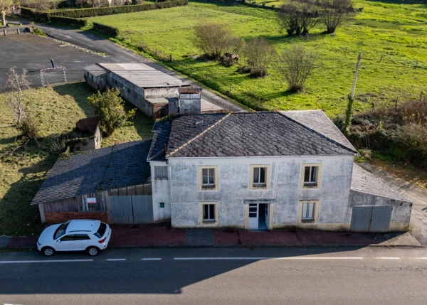  Galicia, Coruña, Ortiguiera, Country house arial view 3