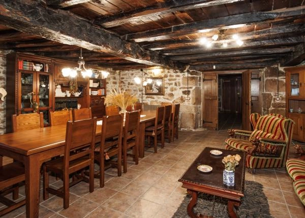 Galicia, Lugo, Sarria, casa rustica, comedor