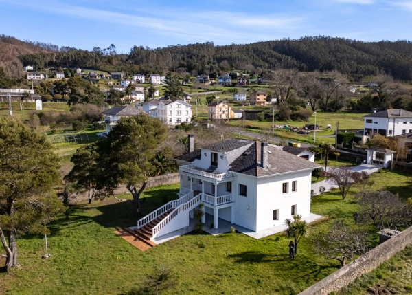 1964- Galicia, Lugo, Viveiro, casa rustica, vista area 2