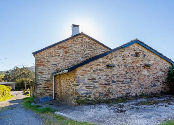 1972-Galicia, Coruña, As Pontes, casa rustica almacen exterior