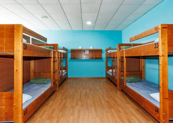 1975-Galicia, O Pino, pilgrims hostal,  bedroom 4 