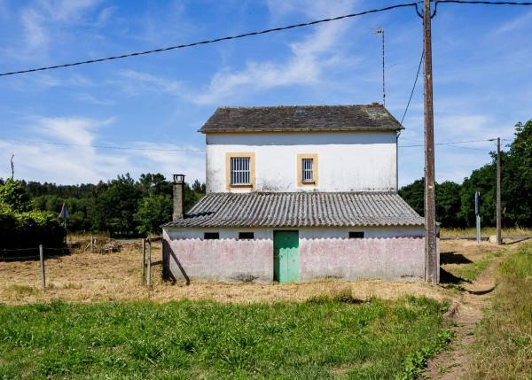   Galicia, Lugo, Vilalba,Santaballa, Vilalba Lugo, rear view