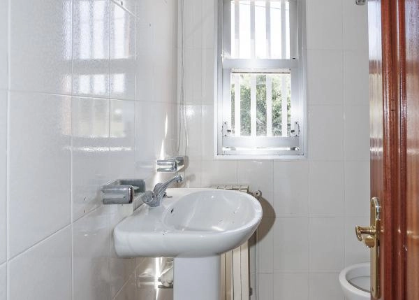 santaballa, Vilalba, Lugo, bathroom