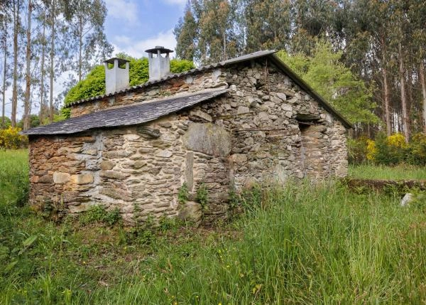 1984-Galicia, Lugo, casa rural, casa horno 1