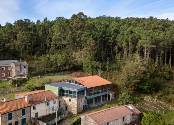 1-1990-676802404d65d