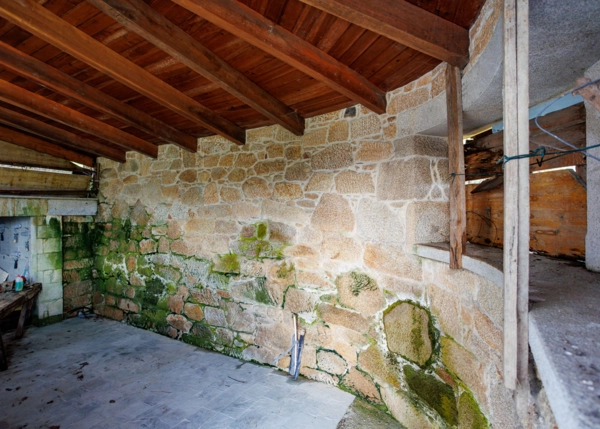 Galicia, La Coruña, Siavo, Noia, interior de casa vieja