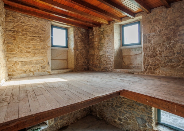 83-1990-67680416e05a2