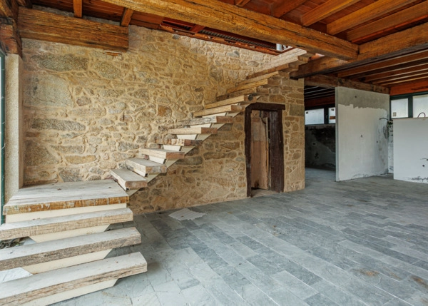 Galicia, La Coruña, Siavo, Noia, escalera 