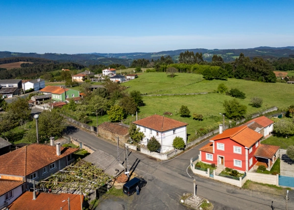 1997-Galicia, La Coruña, santiso, casa de campo, vista area