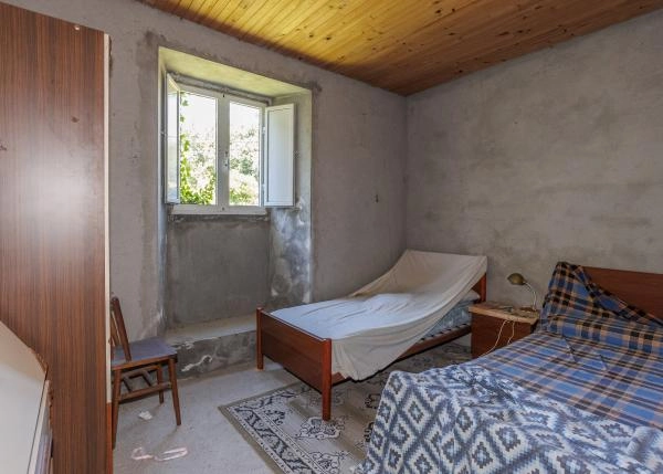 2051-Galicia, Lugo, Begonte, casa de campo habitacion