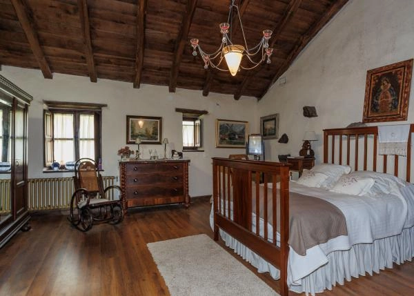 Asturias, Allende habitacion 1