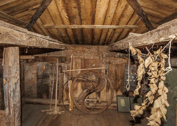 Asturias,  Allende interior horreo