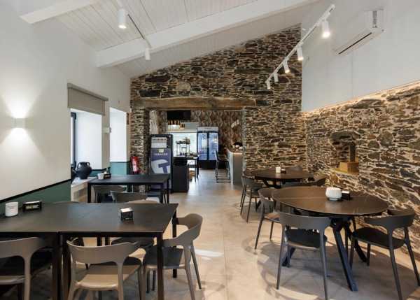 168-2099-69bedf4d379ee