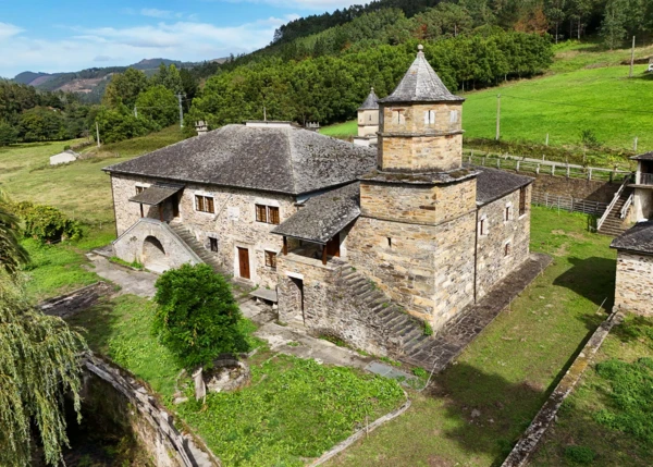 2107-Galicia, Lugo, Pontenova, arial view 3