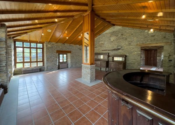 2107-Galicia, Lugo, Pontenova, bar 2