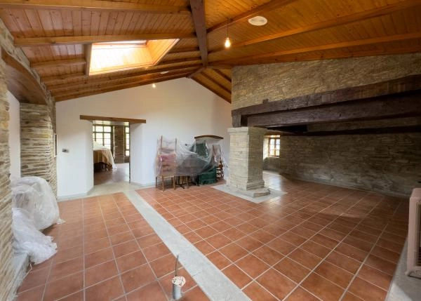 2107-Galicia, Lugo, Pontenova, kitchen 2